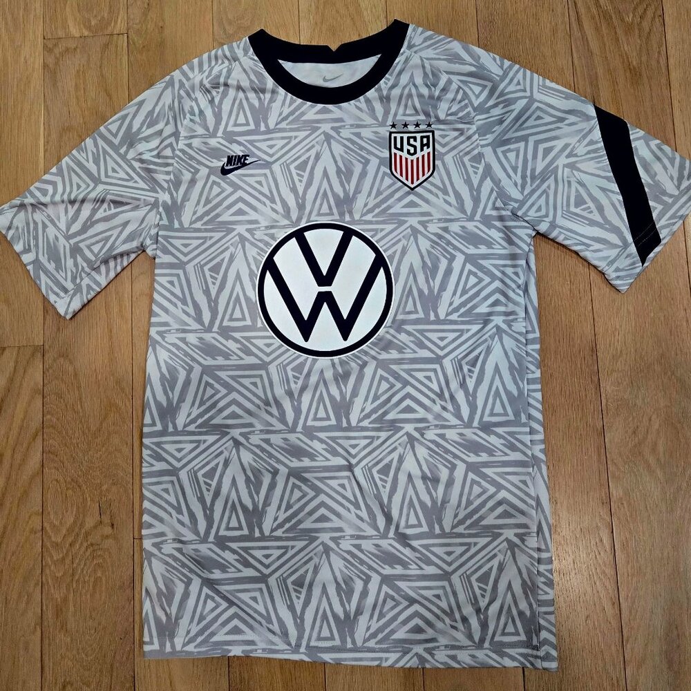 USMNT 2021 Warm-Up Kit (men's small)